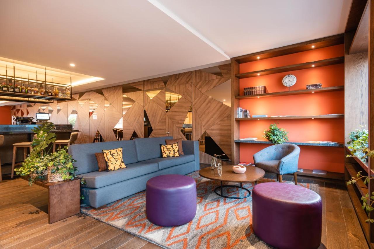 Residence Inn By Marriott Bogota Exterior photo