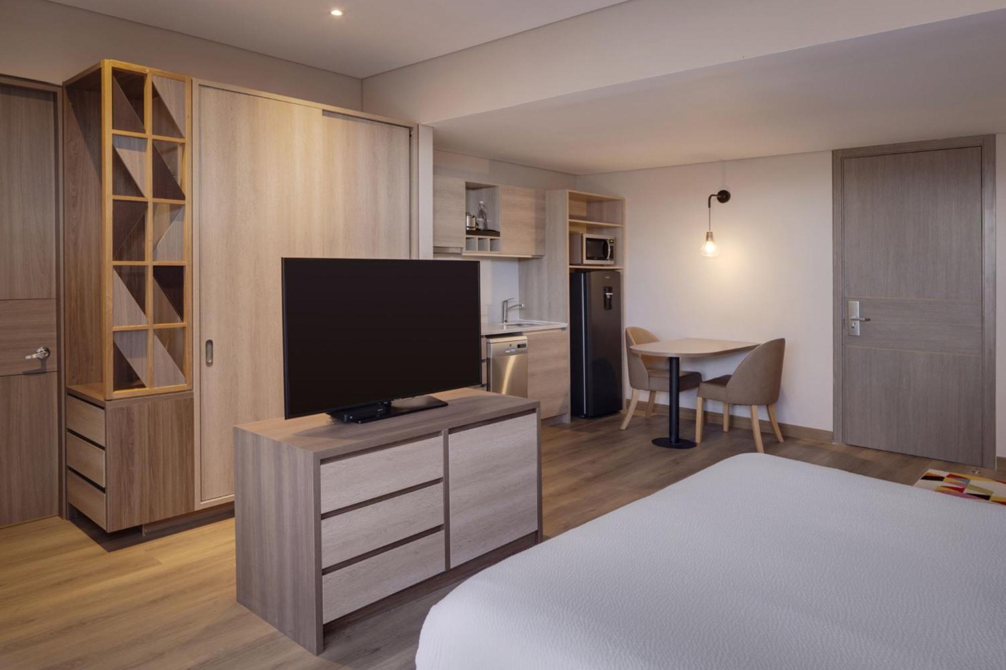 Residence Inn By Marriott Bogota Exterior photo